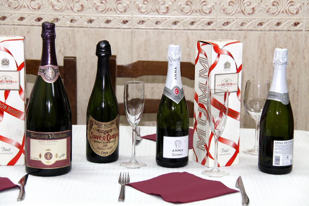 Guest house Restaurante La Masia